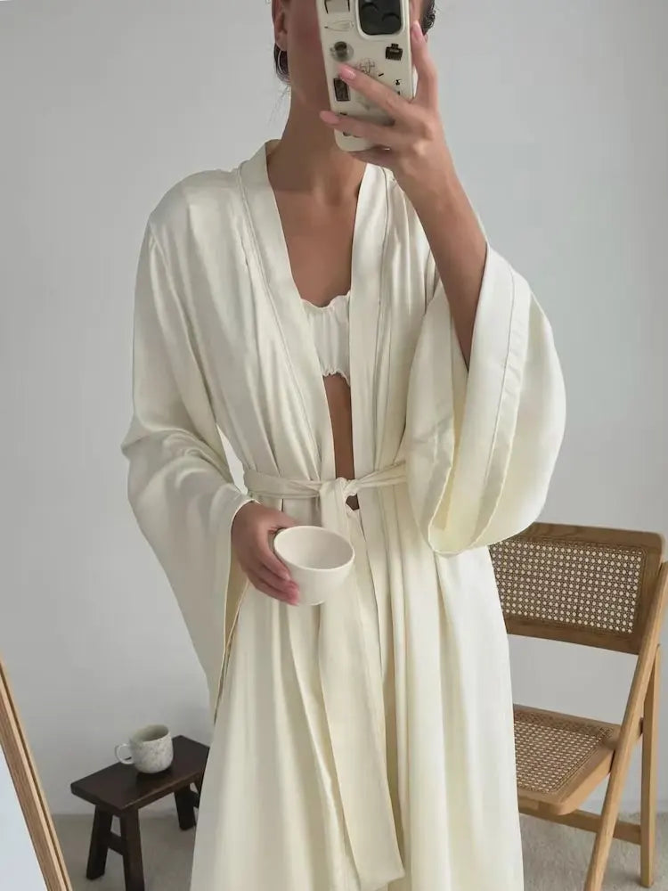 Cream Satin Kimono Robe Elegant Maxi Lounge Wrap Luxury Bridal Getting Ready Gown with Wide Sleeves Floor-Length Women's Kimonos