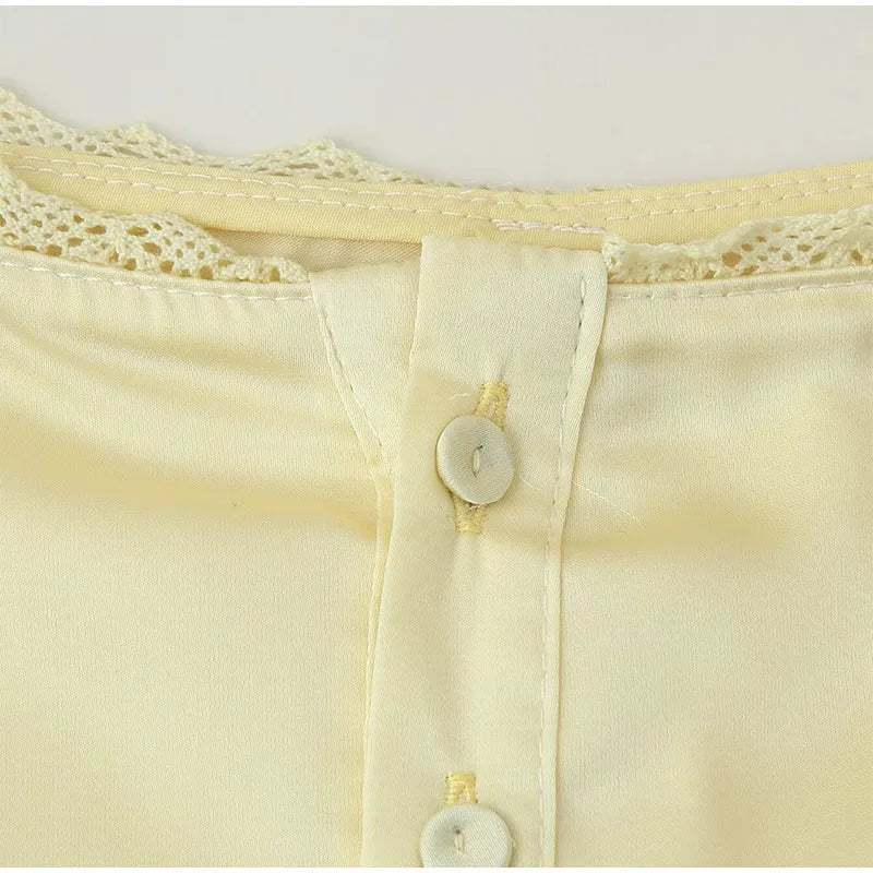 Women Yellow Patchwork Lace Shorts Suit Casual Off Shoulder Sleeveless Sling Top 2 Pieces Set Lady 2025 New Summer Daily Suits