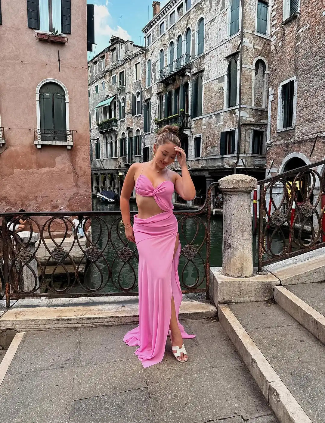 Solid Irregular Pleated Maxi Dress Women Sexy V-neck See Through Midriff-baring Slim Long Dresses 2025 Lady Evening Party Gowns