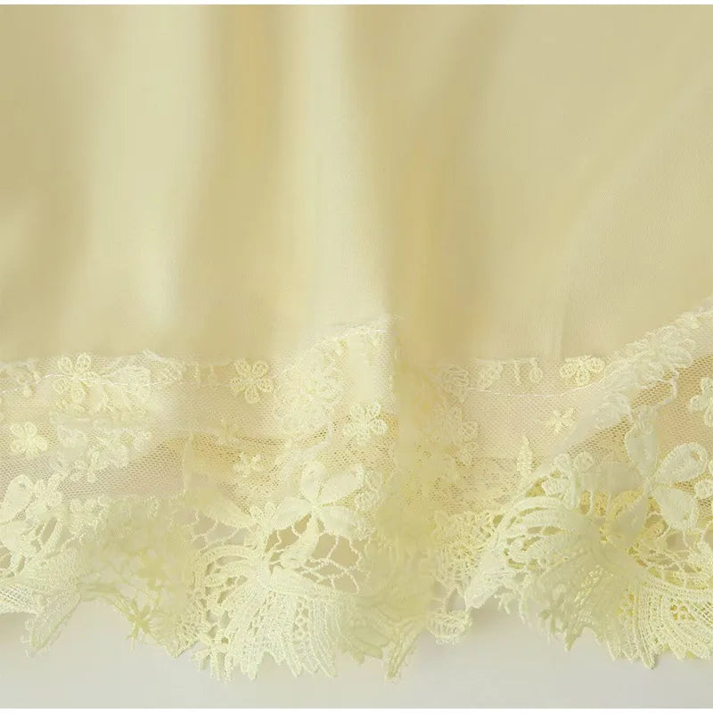 Women Yellow Patchwork Lace Shorts Suit Casual Off Shoulder Sleeveless Sling Top 2 Pieces Set Lady 2025 New Summer Daily Suits