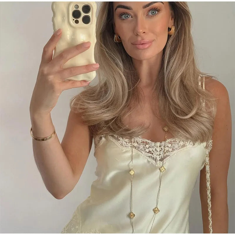 Women Yellow Patchwork Lace Shorts Suit Casual Off Shoulder Sleeveless Sling Top 2 Pieces Set Lady 2025 New Summer Daily Suits